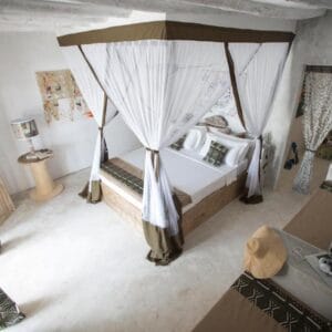 Superior Beach Room